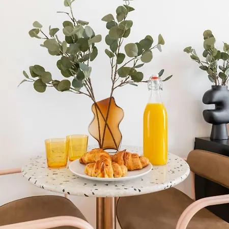 Appartement Fonctionnel Et Confortable - 10 - 2p *