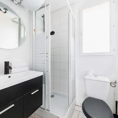 Appartement Fonctionnel Et Confortable - 10 - 2p *